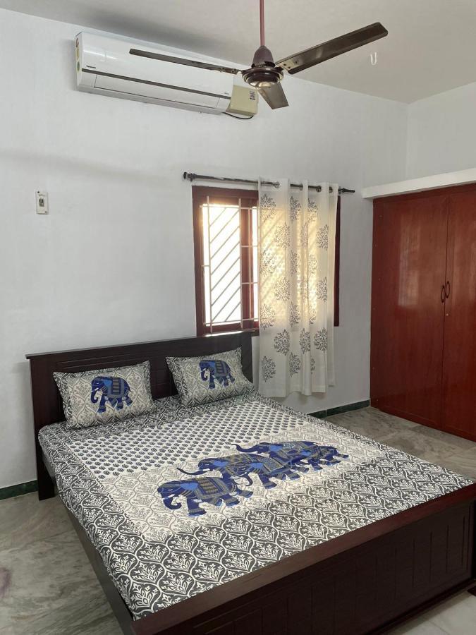 White House- 1Bk Pleasant Apartment With Open Terrace Coimbatore Buitenkant foto