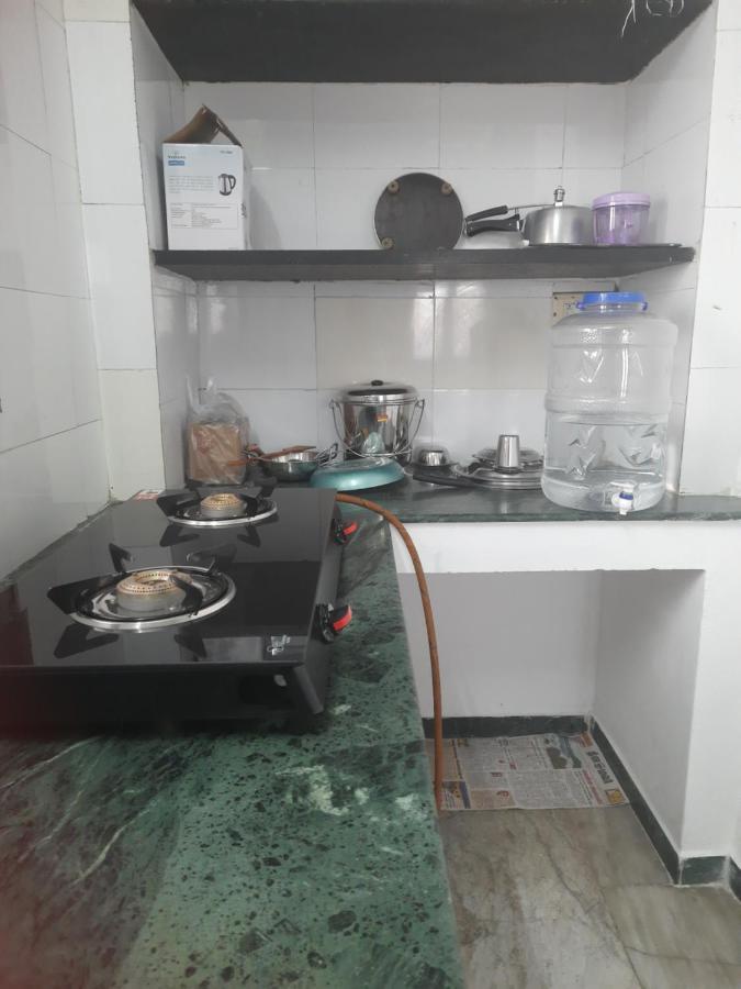 White House- 1Bk Pleasant Apartment With Open Terrace Coimbatore Buitenkant foto